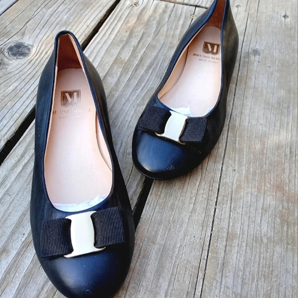 Bruno Magli NWT $325 Mina Bow Ballet Flats